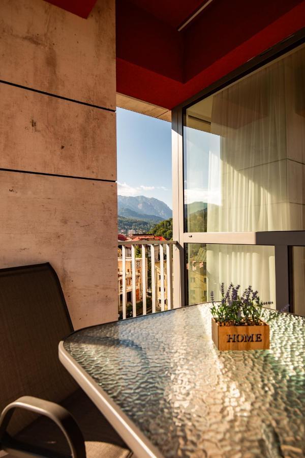 Top View Apartment Sinaia Luaran gambar
