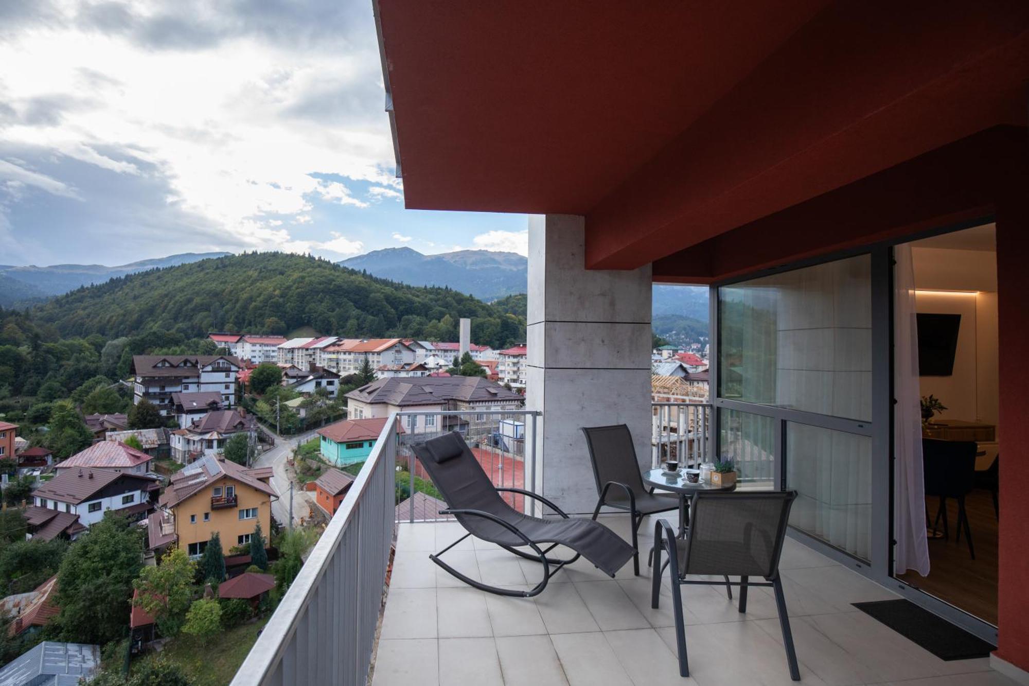 Top View Apartment Sinaia Luaran gambar