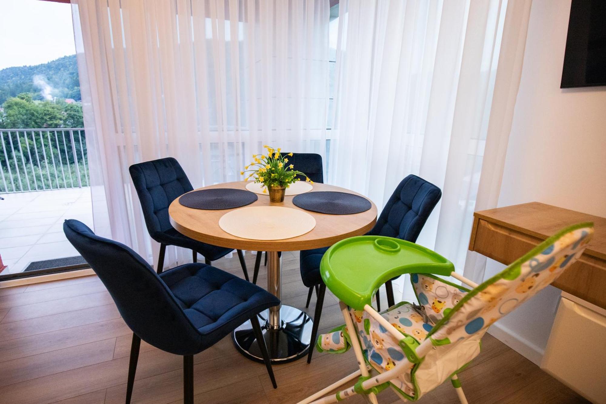Top View Apartment Sinaia Luaran gambar