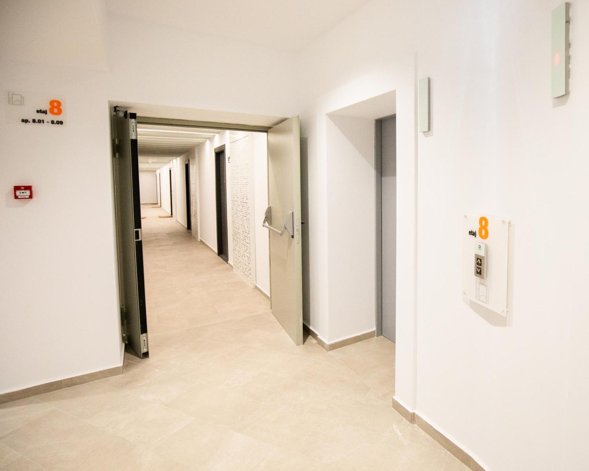 Top View Apartment Sinaia Luaran gambar