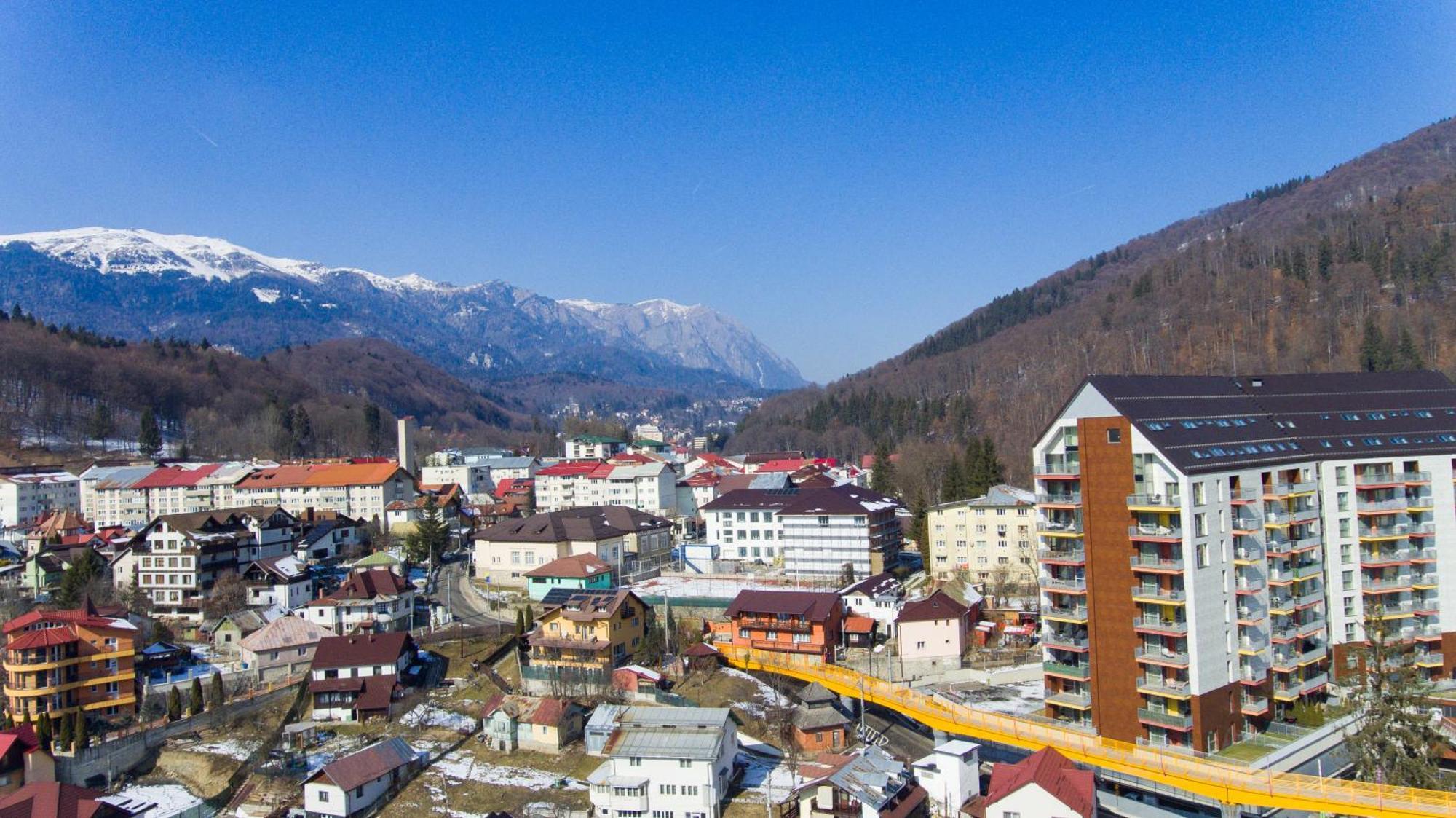 Top View Apartment Sinaia Luaran gambar