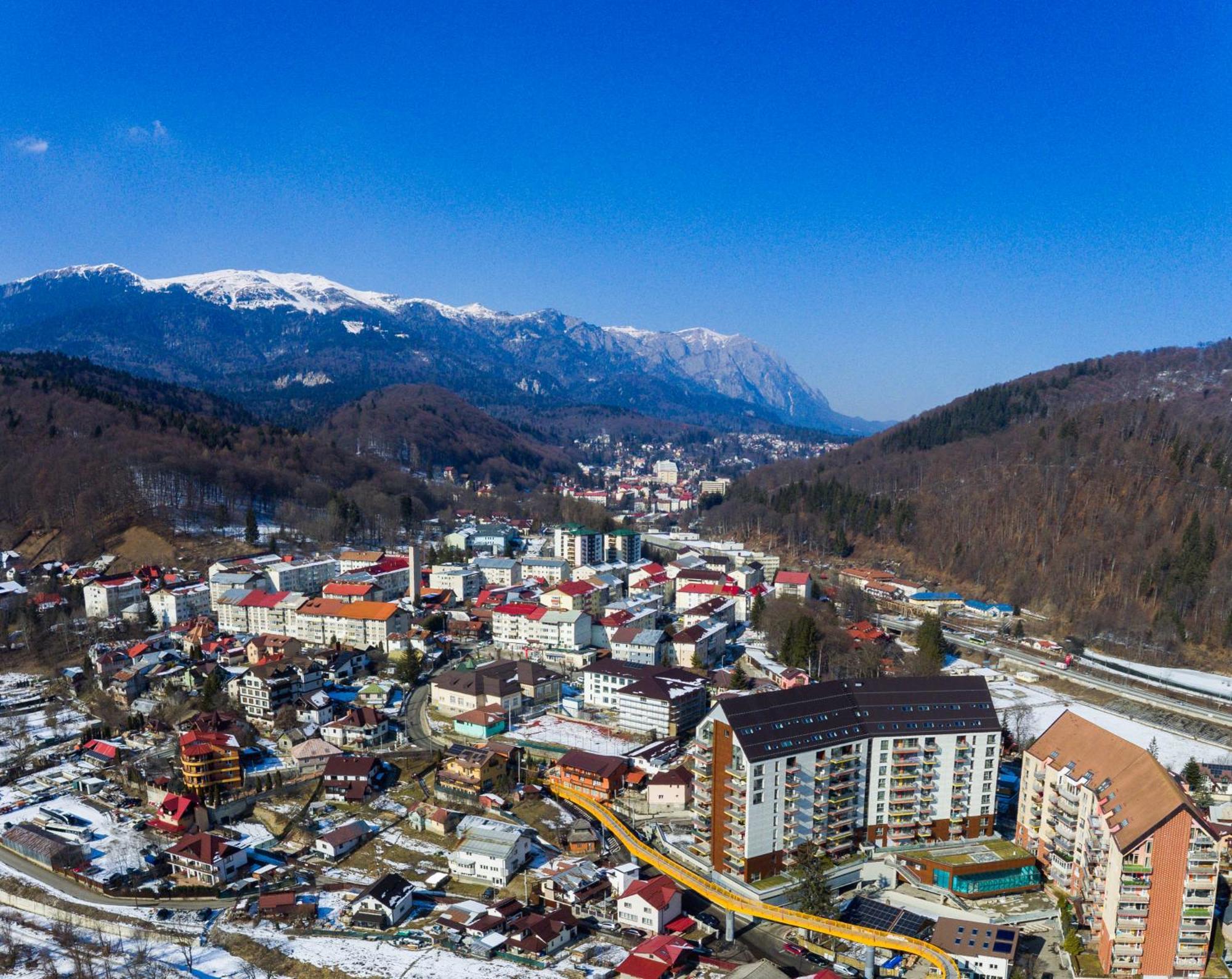 Top View Apartment Sinaia Luaran gambar